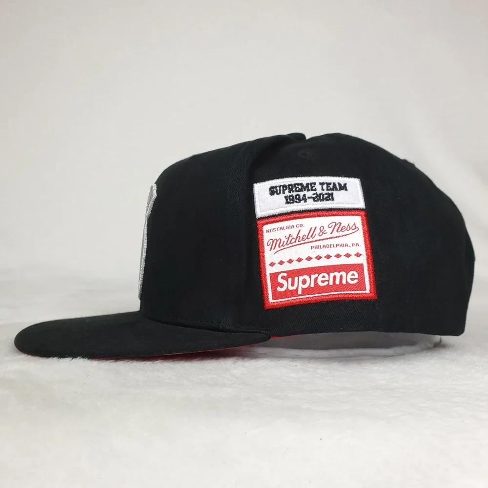 Supreme mitchell ness